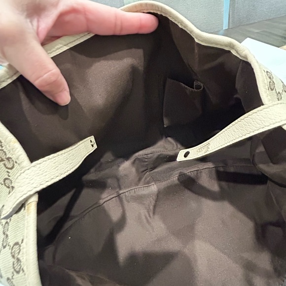 Authentic Gucci Tote Bag - Picture 7 of 7